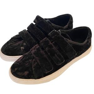 REBECCA MINKOFF Women's SIze 9 Black Crinkled Velvet Becky Velcro Strap Sneakers